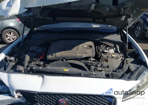 2018 Jaguar F-Pace 25T Premium from USA, damaged, VIN SADCJ2FX5JA254698